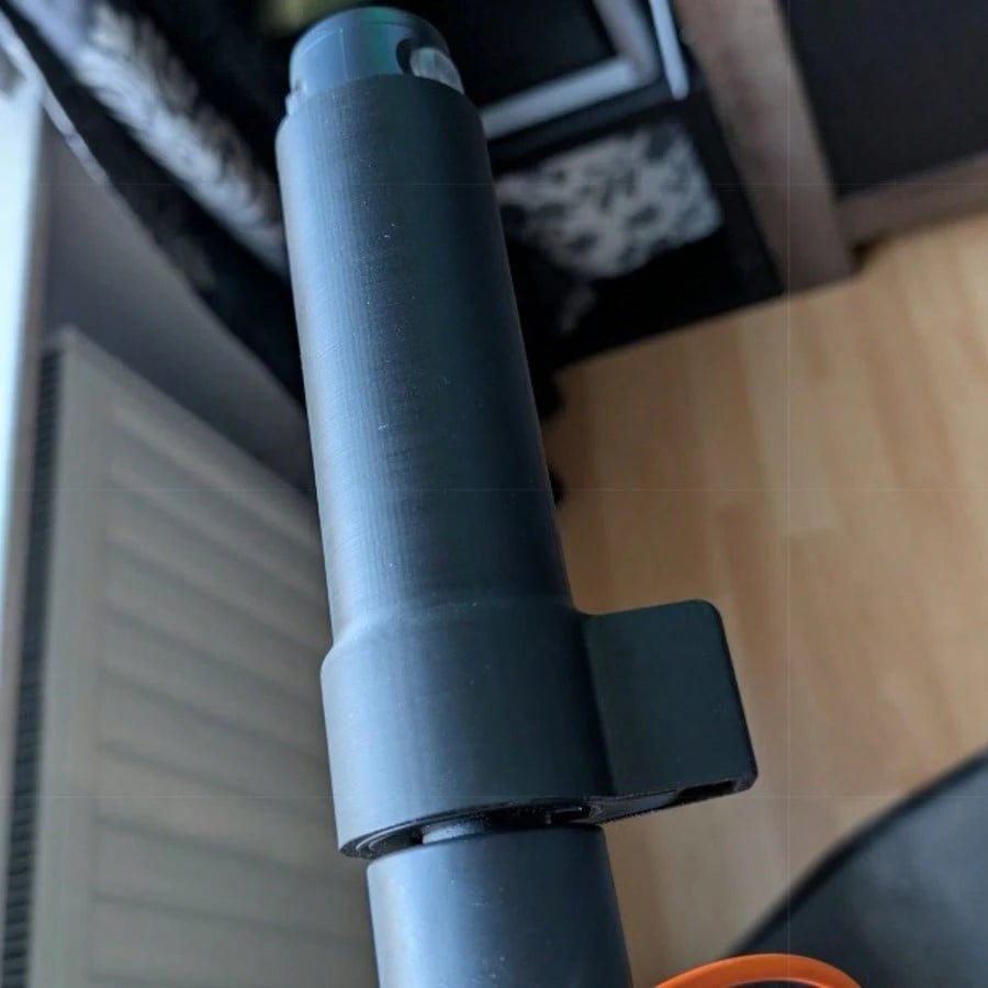 Electric Scooter Throttle Guard - Quick Removal Without Tools